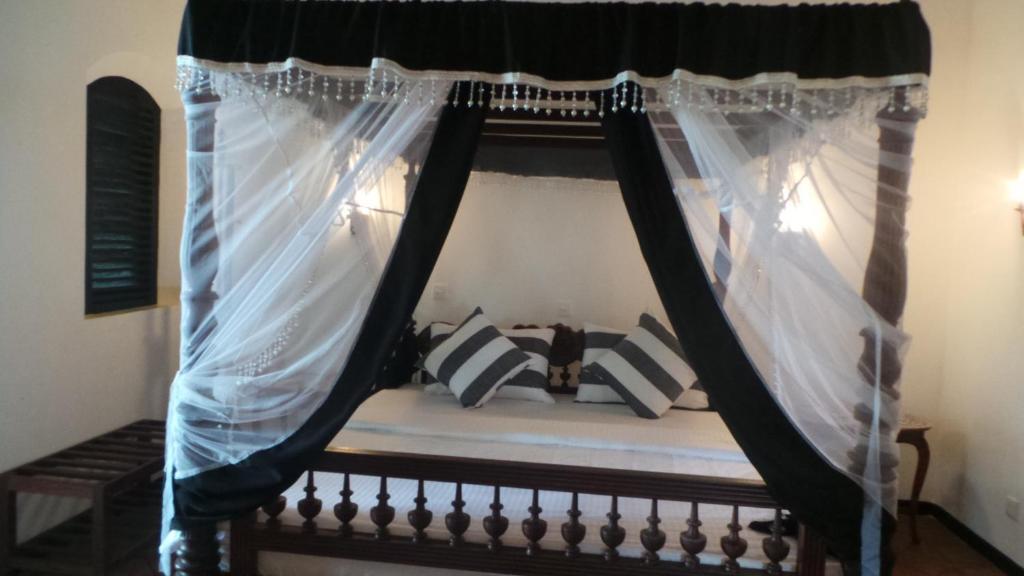 Villa Tissa Beach Resort