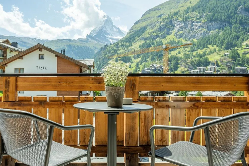 Luxury Residence Colosseo Zermatt - 2