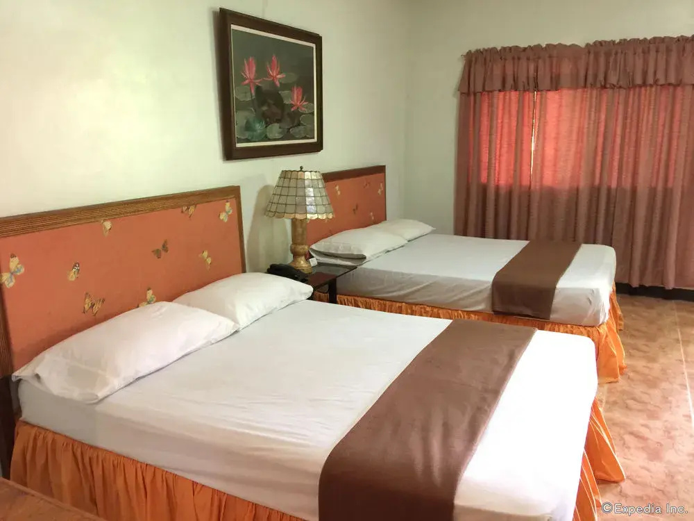 Parkside Olmans View Resort