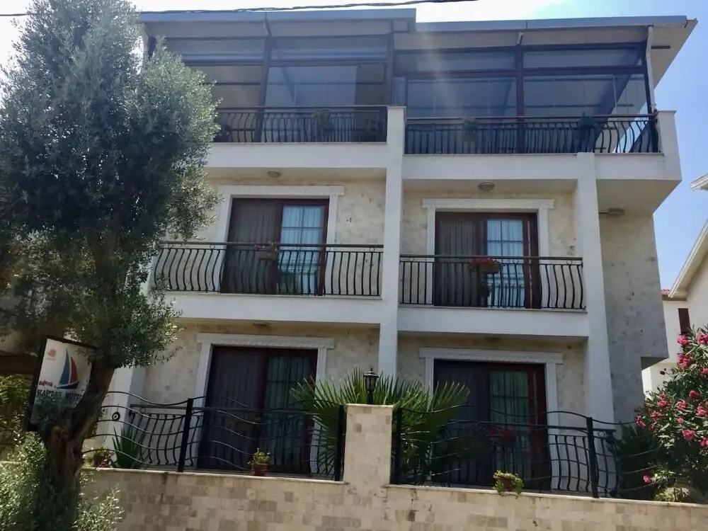 Hotel photo 1
