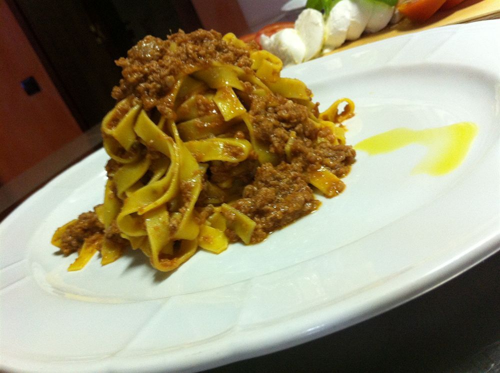 gallery_image_hidden_11