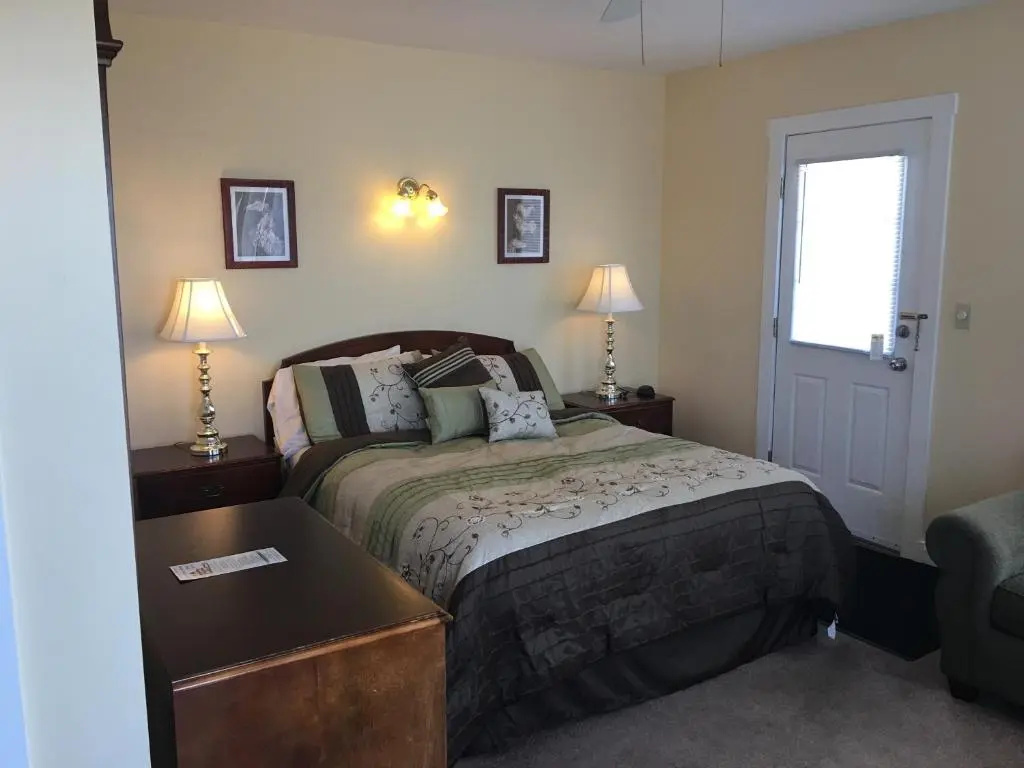 Standard Double room with sea view full double bed