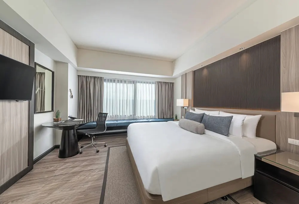 Superior Double room (full double bed)