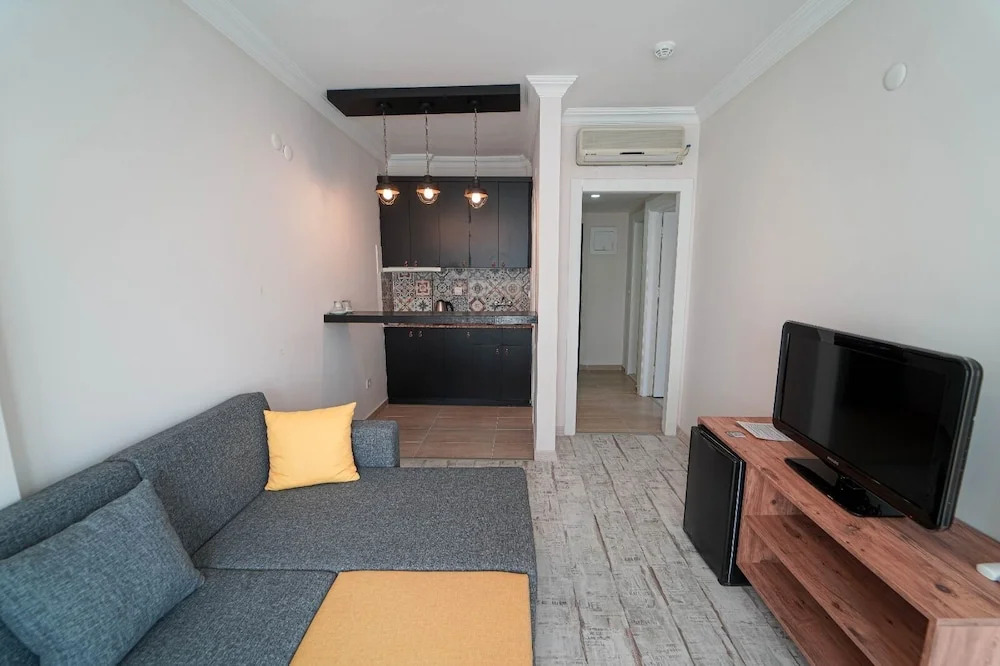 Апартаменты Comfort в Voswos Garage Coffee & Hotel