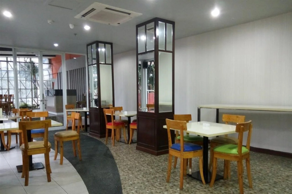 Hotel 88 Kedoya Jakarta - Général
