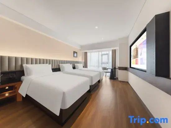 Premier room