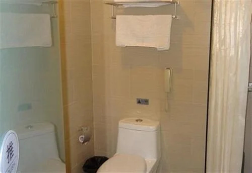 Xingtai Chenguang Business Hotel