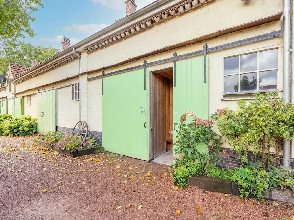 Nice Apartment on Unesco World Heritage Site Wortel-kolonie