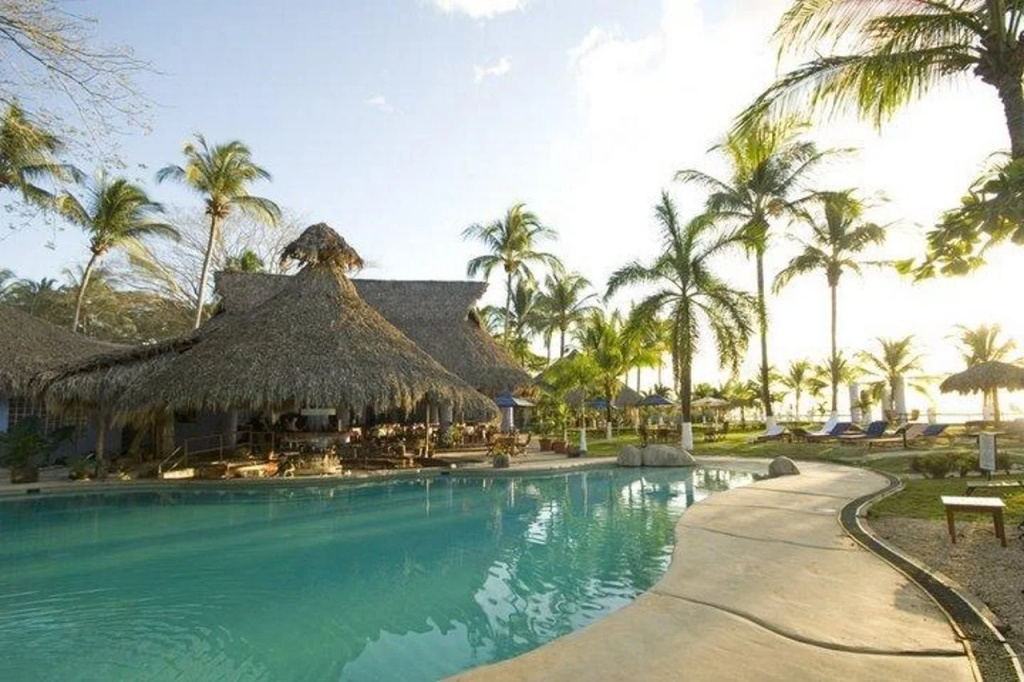 Beach & Waterfront