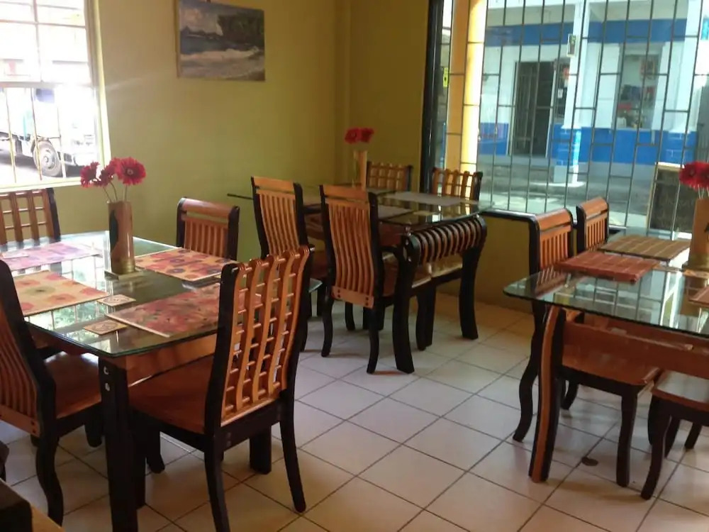 North Bay Inn - фото 17