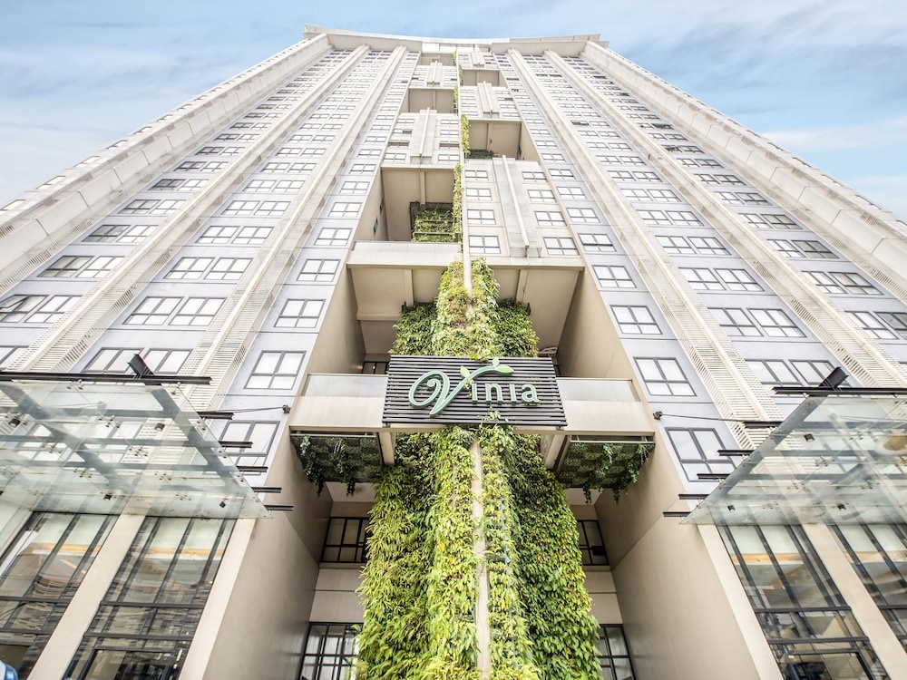 OYO 263 Vinia Residences
