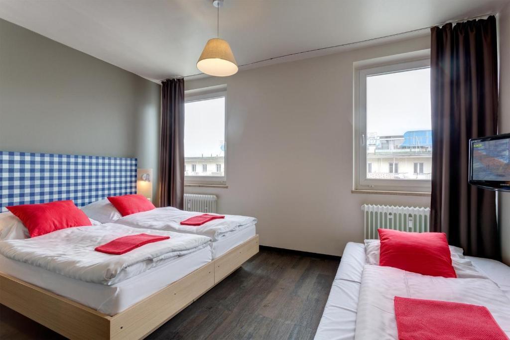 Трёхместный номер Standard в MEININGER Hotel München City Center