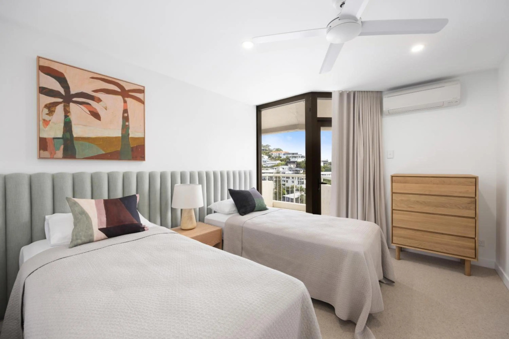 Coolum Caprice — 4