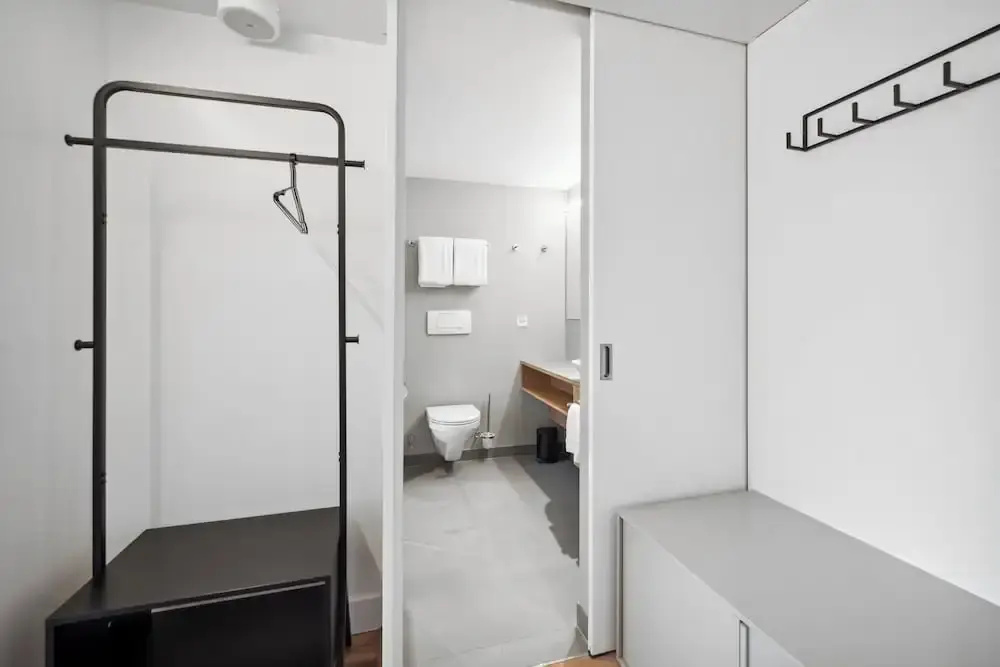 1 Bedroom Suite