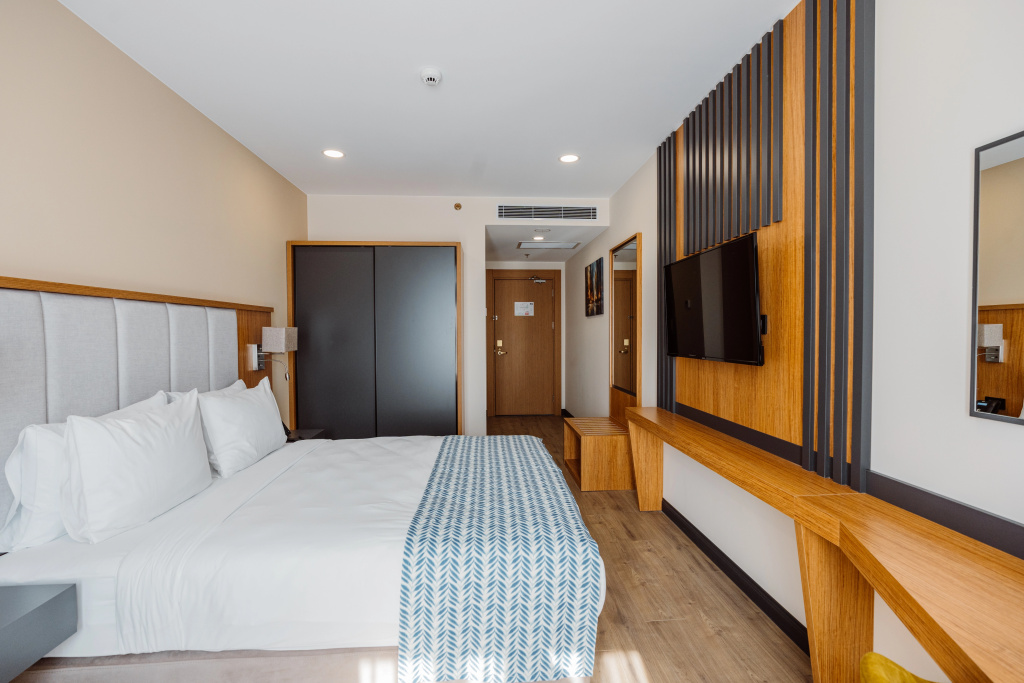 Отель Best Western Plus «Батуми» — фото