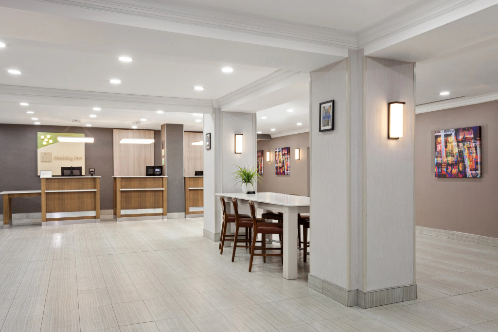 Holiday Inn Chicago Oakbrook by IHG - Général