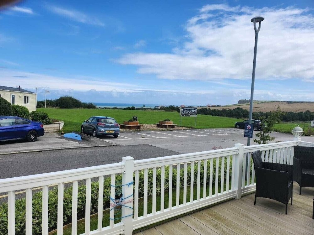 Cayton Bay Caravan Park - Holiday Accommodation 17608