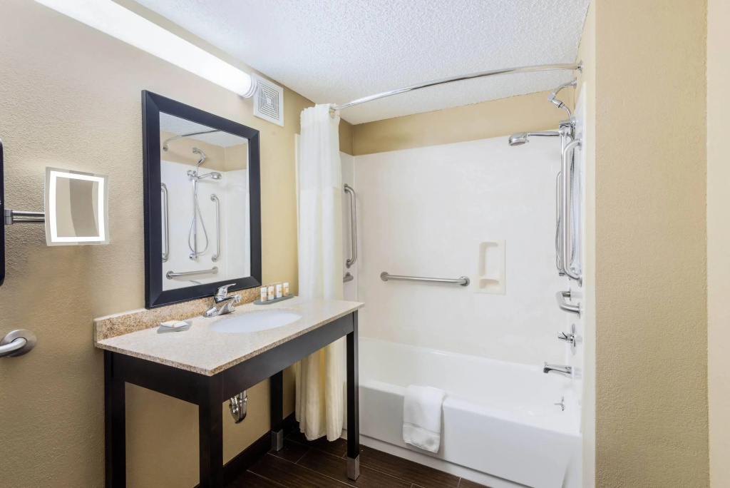 La Quinta Inn & Suites Summersville / New River National Park - Général