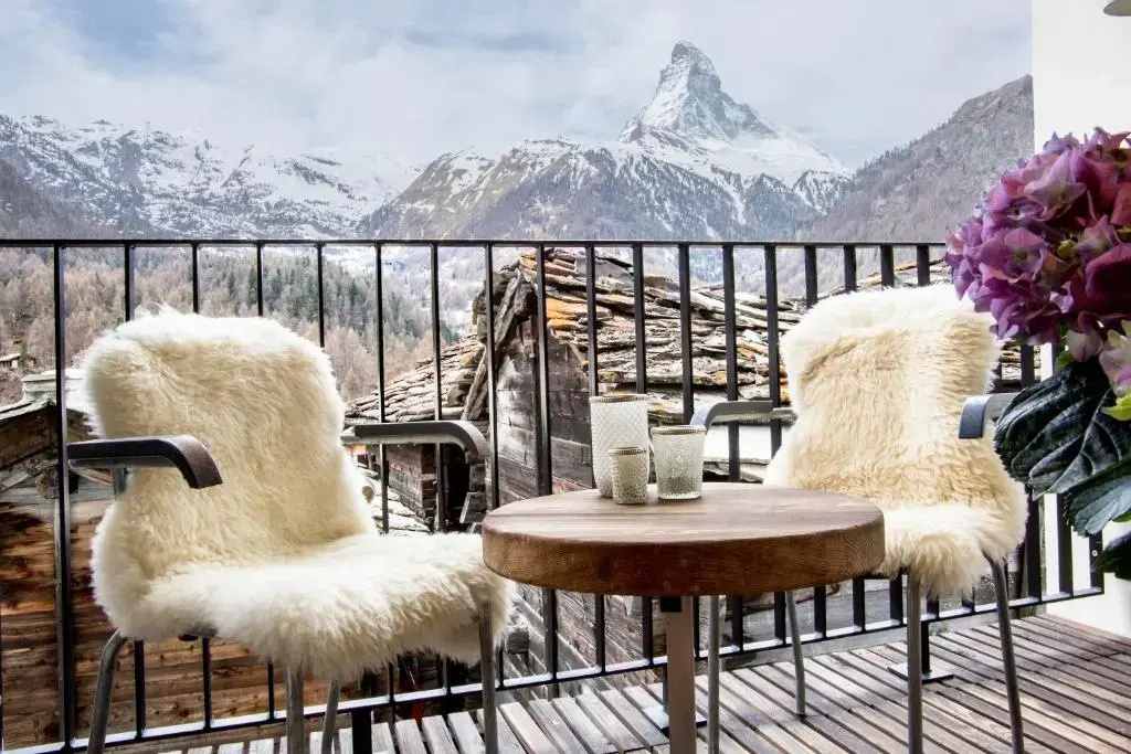 1 Bedroom Apartment with balcony