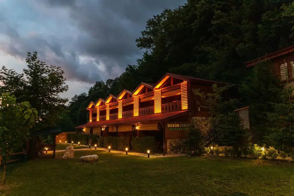 Derin Irmak Bungalow