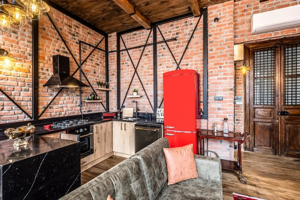 Flat With Galata Tower View Near Sishane Metro