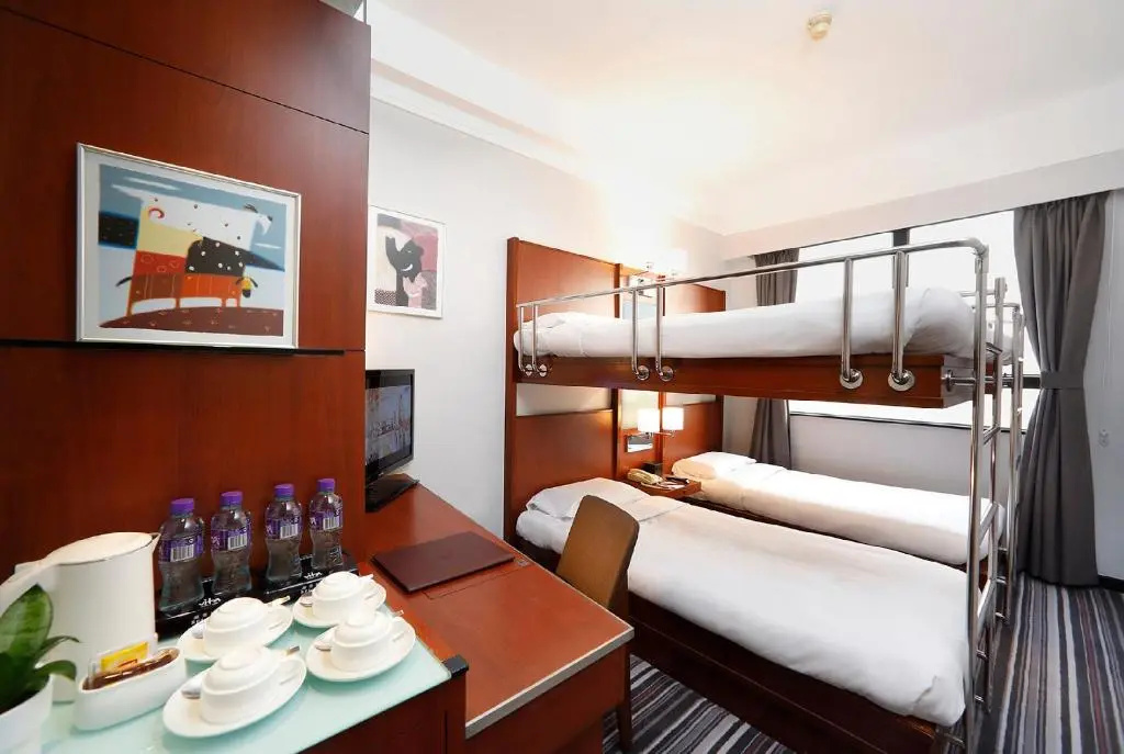 B P International - Chambres