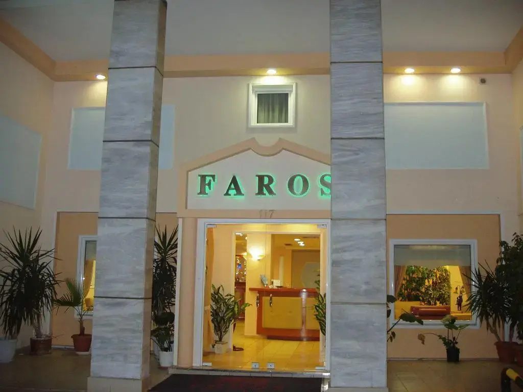 Faros 2 Hotel