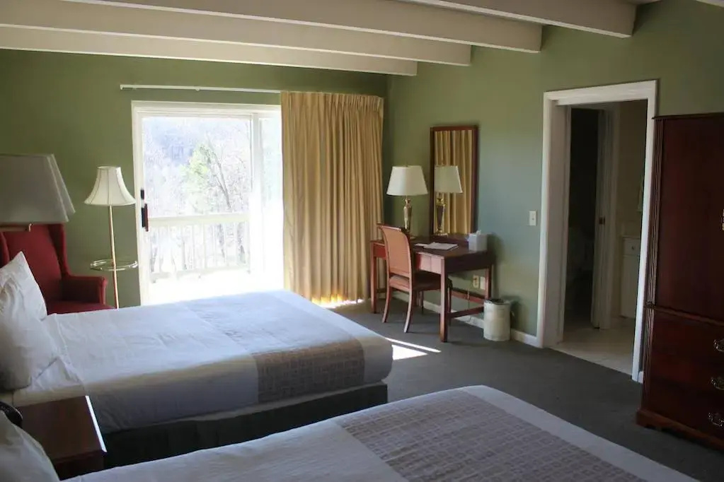 Kingwood Resort - Général