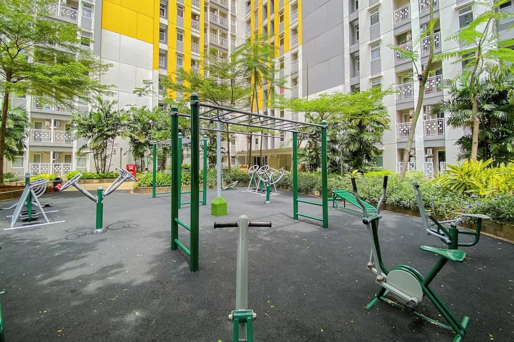 Practical 2Br For 4 Pax At Springlake Summarecon Bekasi Apartment