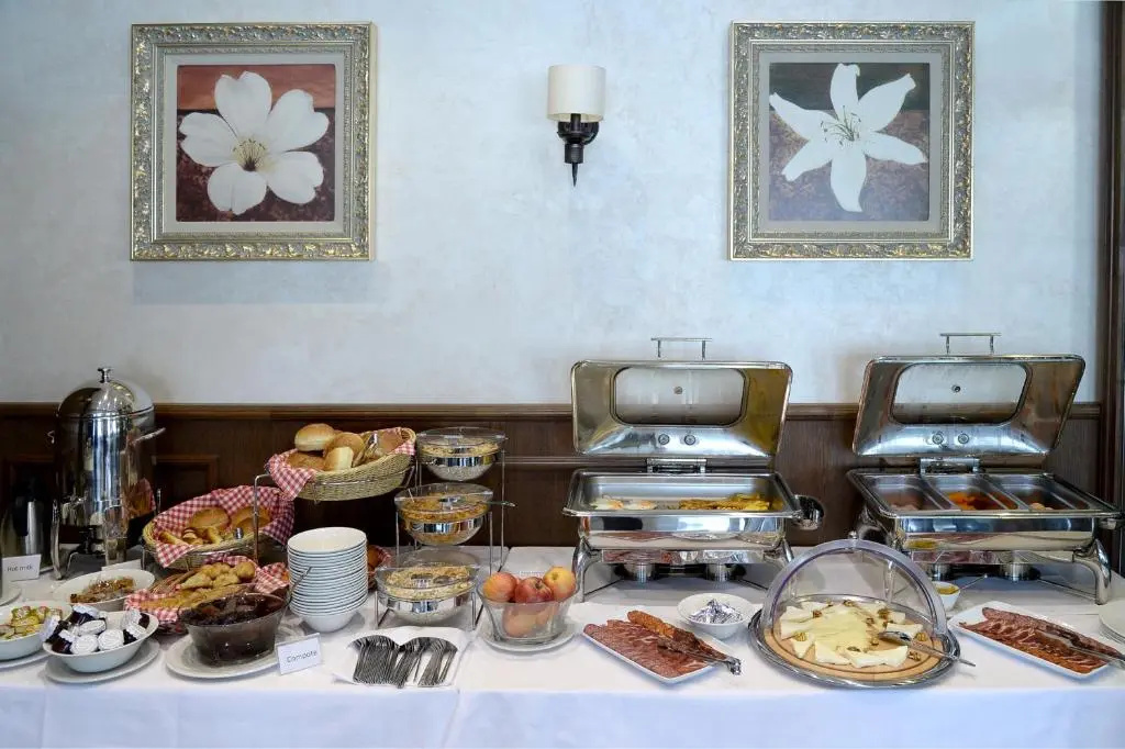 Hotel photo 11