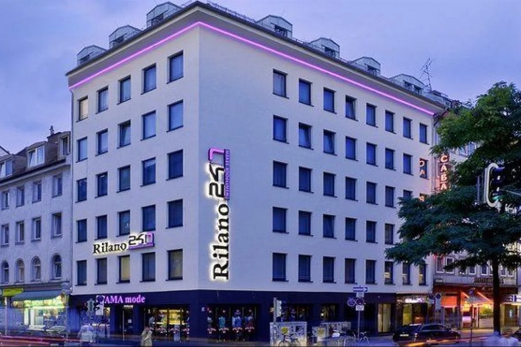 Hotel photo 1