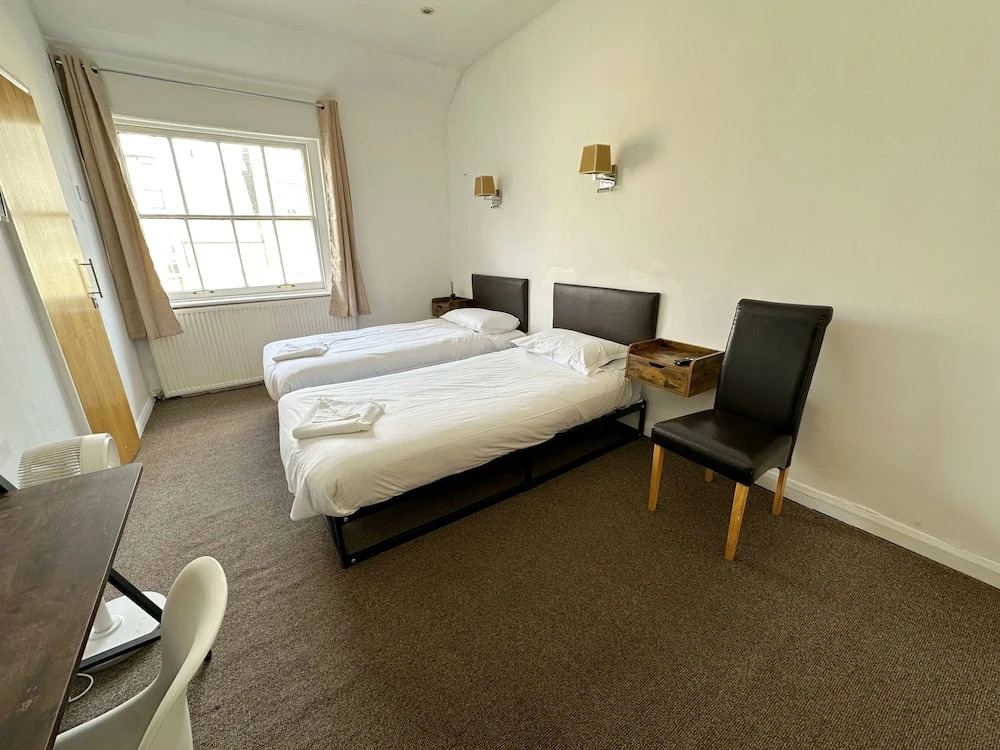 Двухместный номер Standard 2 отдельные кровати в Somerset Hotel Baker Street London