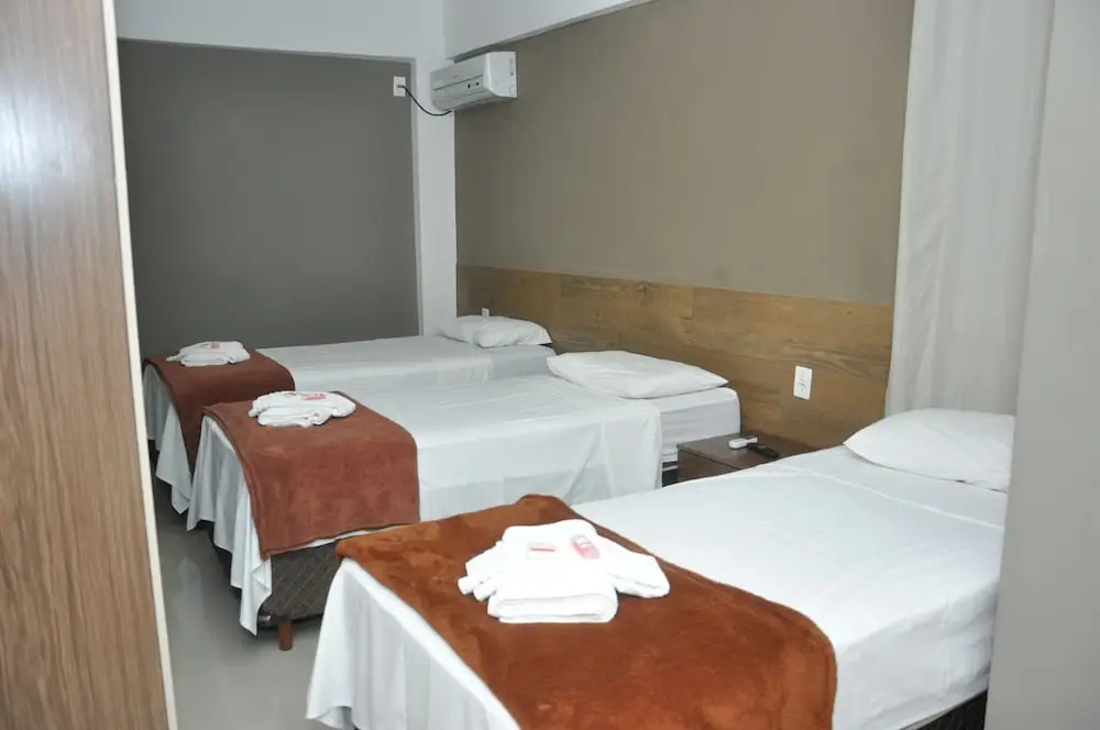 經濟型三人房，單人床