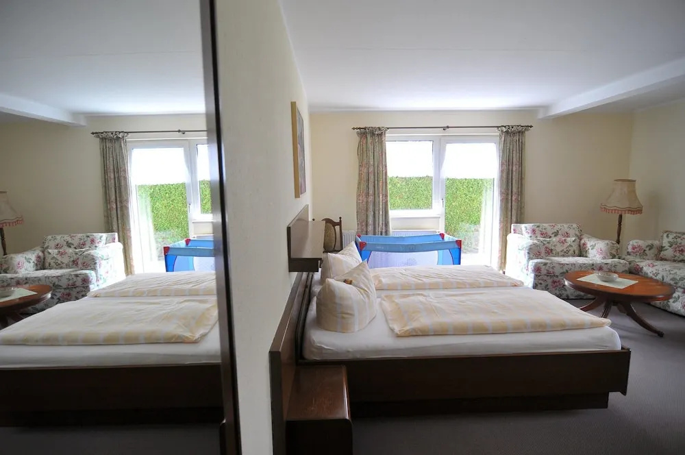 Hotel Eisenberger Hof - Chambres