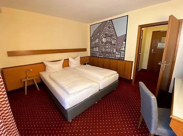 Hotel Bayerischer Hof - Chambres