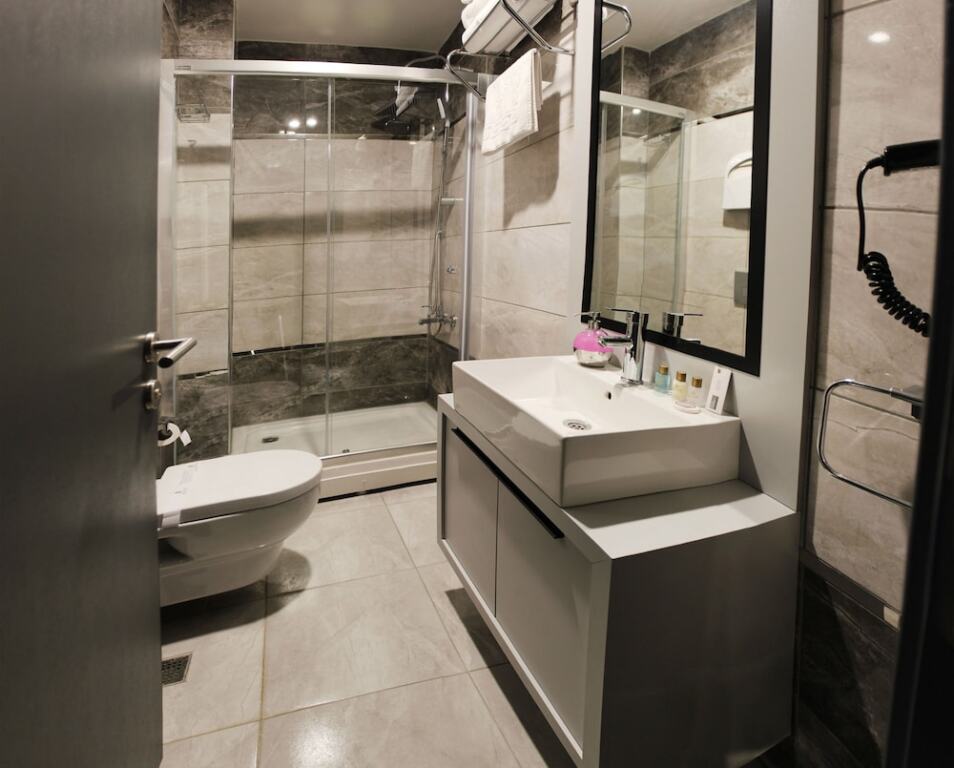 Frt Airlines Otel (By Ostrovok