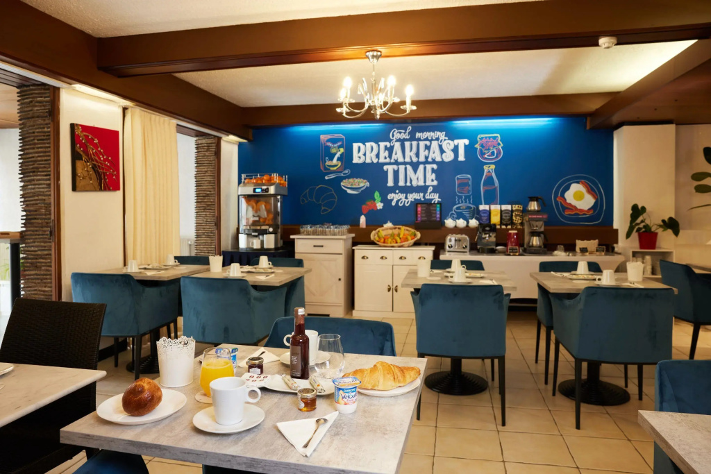 Hotel photo 20