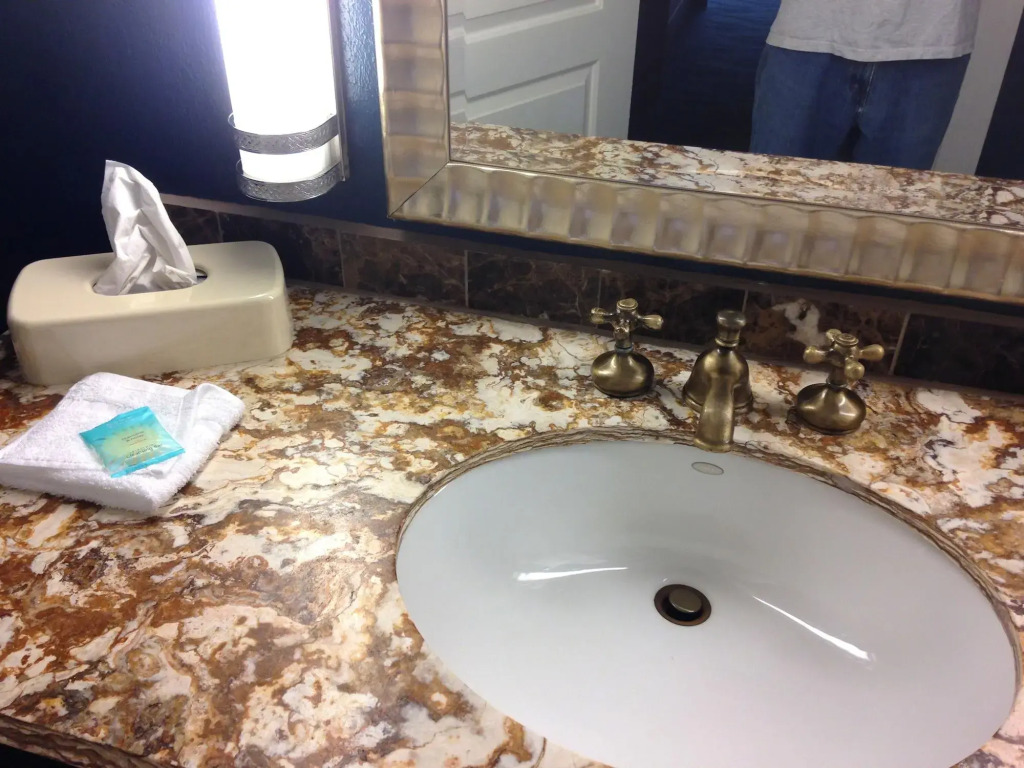 Cascades Inn - фото 9