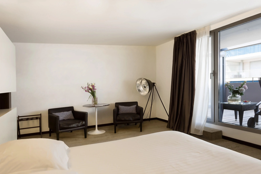 Voir la photo 3 — Royal Antibes