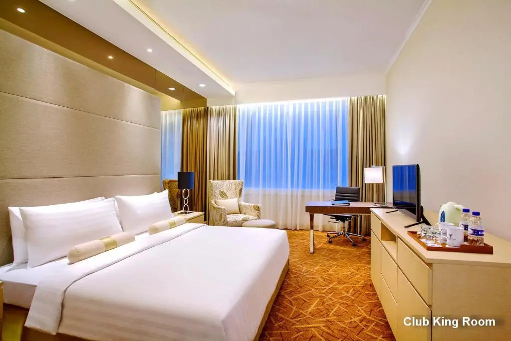 Executive Double room (full double bed)