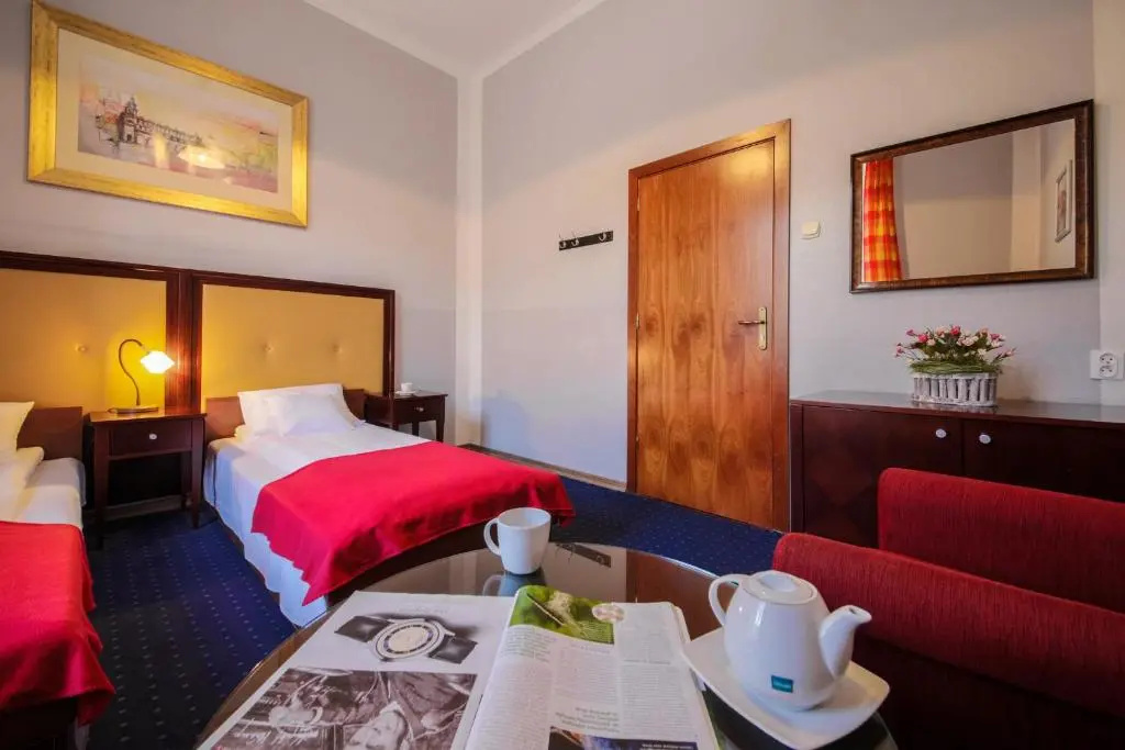 Standard Double room (twin beds)
