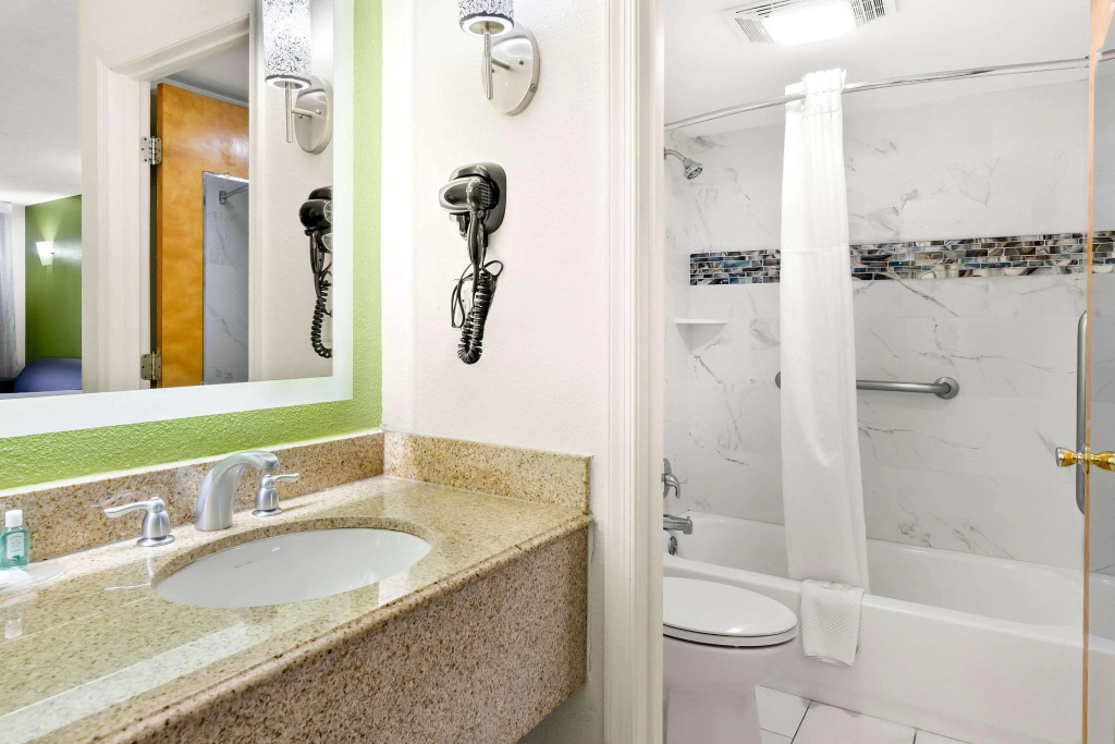 Hotel photo 32