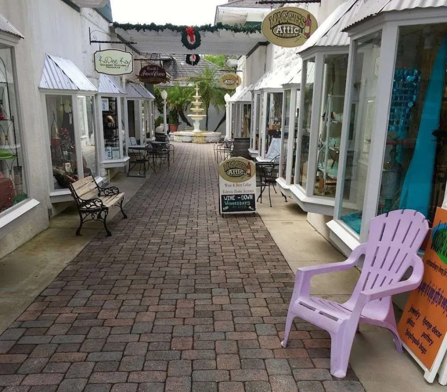Mount Dora Cottages