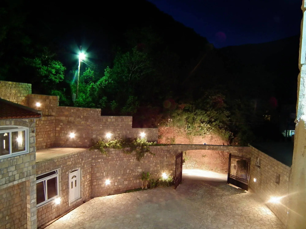 Castellamare Residence