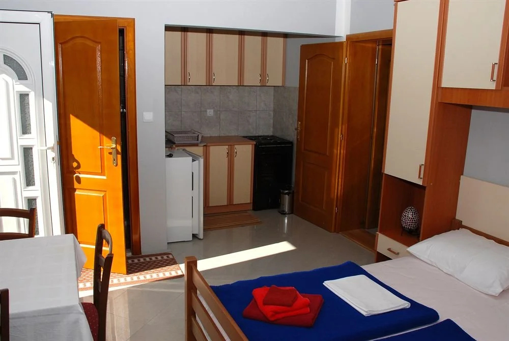 Garni Hotel Bokeška Noć - Général