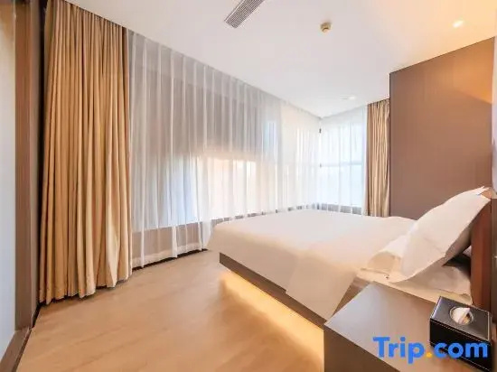 1 Bedroom Executive Suite with view