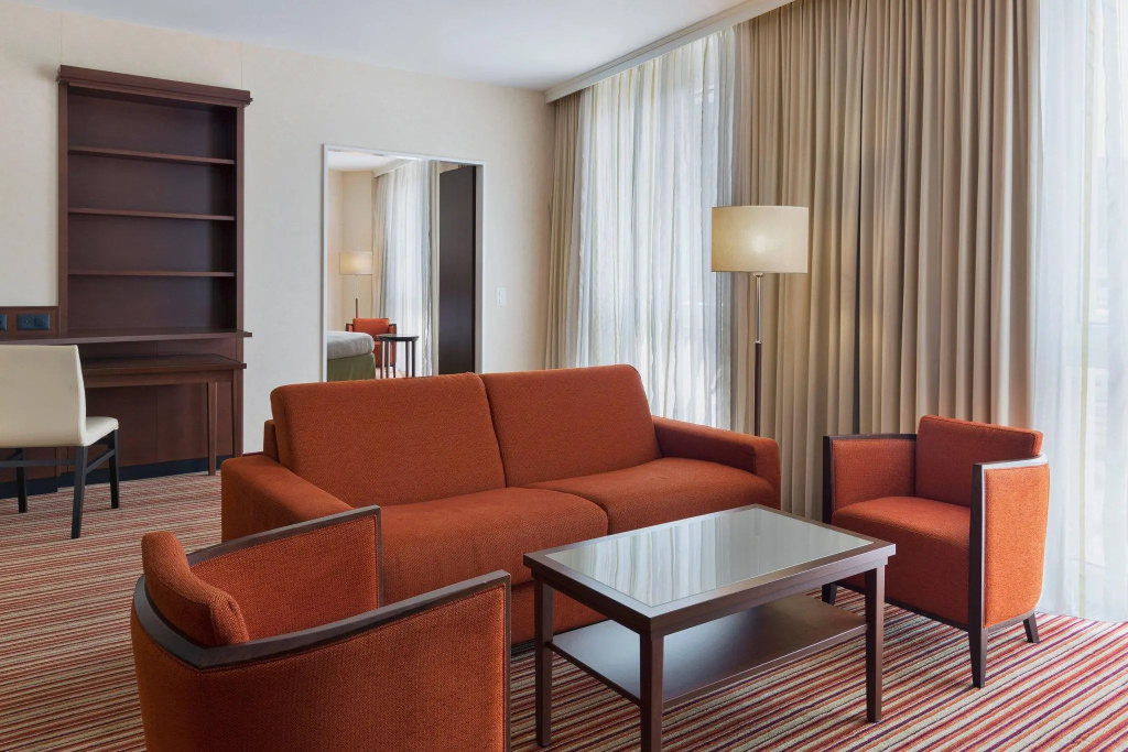 1 Bedroom Double Suite (full double bed)