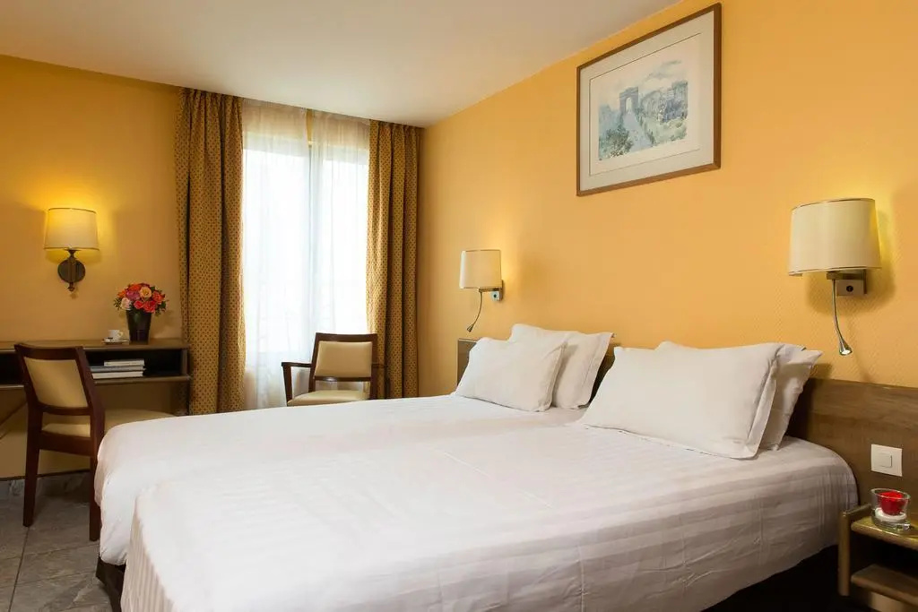 Standard room