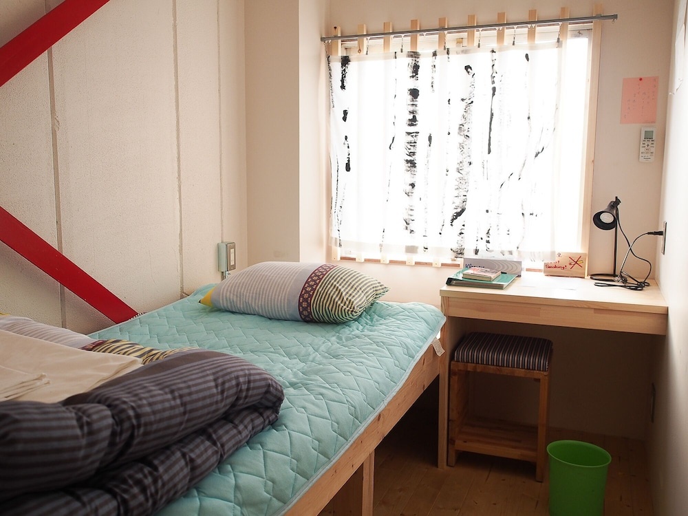 Cocoroom Guesthouse Cafe and Garden - Hostel 사진 12