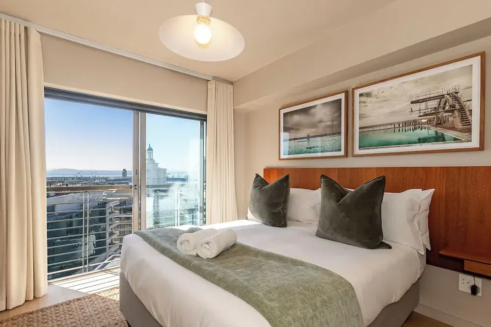 Deluxe Apartment with balcony